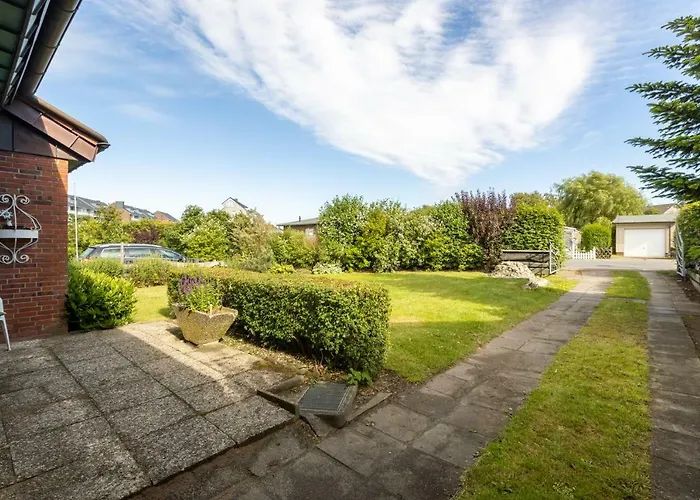 Semesterbostad Hack's Hus *