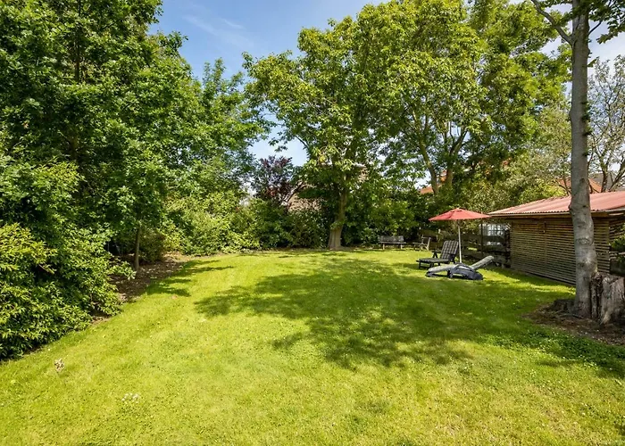 Semesterbostad Hack's Hus *